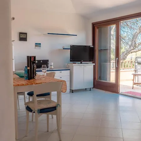 Trilocale A 700 Mt Dalla Cinta San Teodoro (Sardinia)